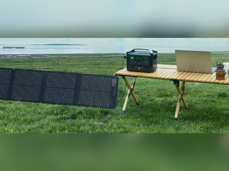 EcoFlow 110-Watt Portable Solar Panel; Foldable Design, IP68 Waterproof Rating, Adjustable Kickstand Case, 21.7V Voc, 18.5V Vmp, 6.0A Imp - EcoFlow 110-Watt Portable Solar Panel; Foldable Design, IP68 Waterproof Rating, Adjustable Kickstand Case, 21.7V Voc, 18.5V Vmp, 6.0A Imp